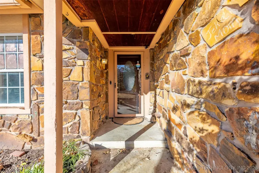 2606 W Toledo Court, Broken Arrow, OK 74012 - Image #3