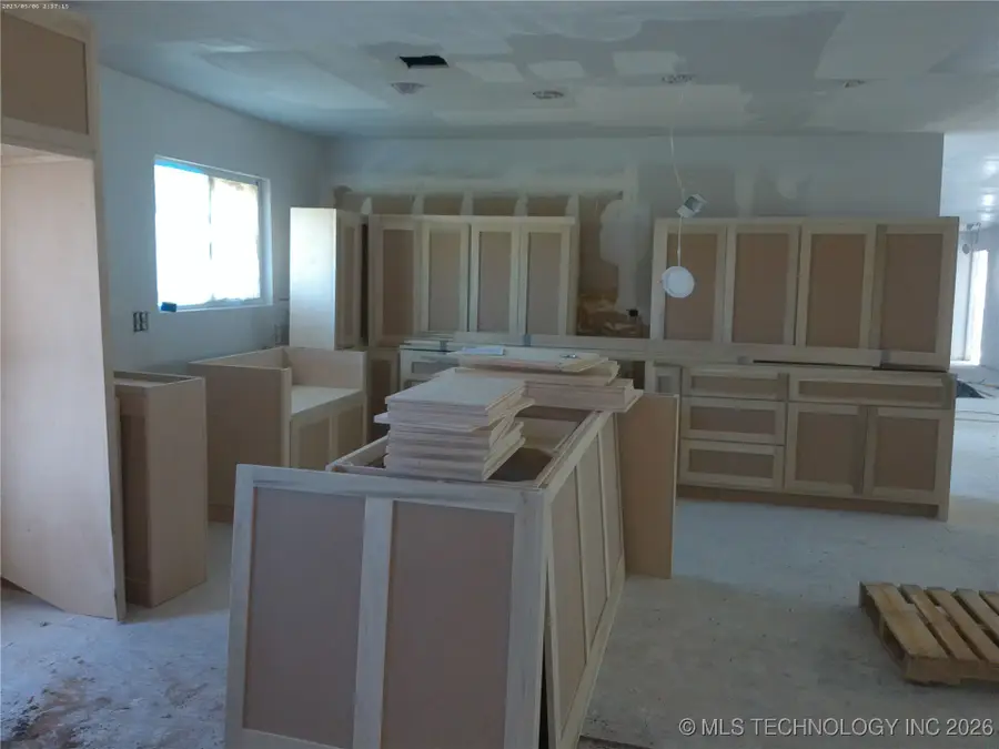 101 W G Street, Jenks, OK 74037 - Image #2