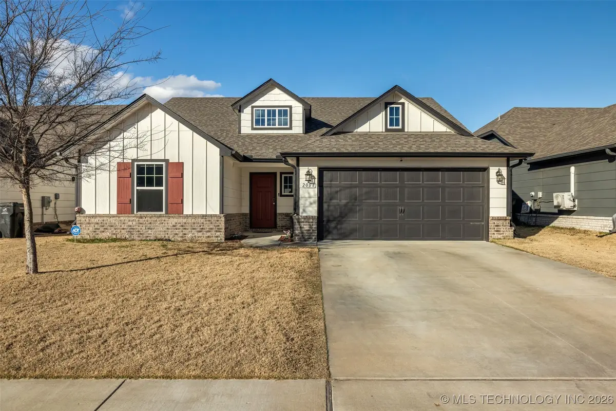 2008 E Union Street, Broken Arrow, OK 74011 - Image #1