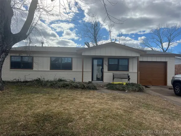 12114 E 21st Place S, Tulsa, OK 74129