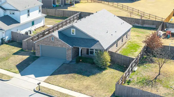 12004 E 110th Place, Owasso, OK 74055