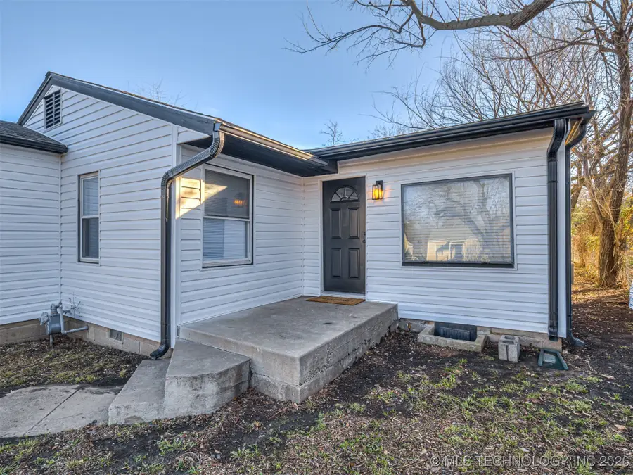 4627 S 29th West Avenue, Tulsa, OK 74107 - Image #2