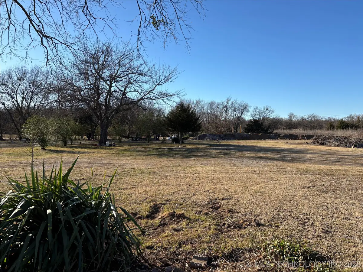 001 Pine Street, Caddo, OK 74729 - Image #1