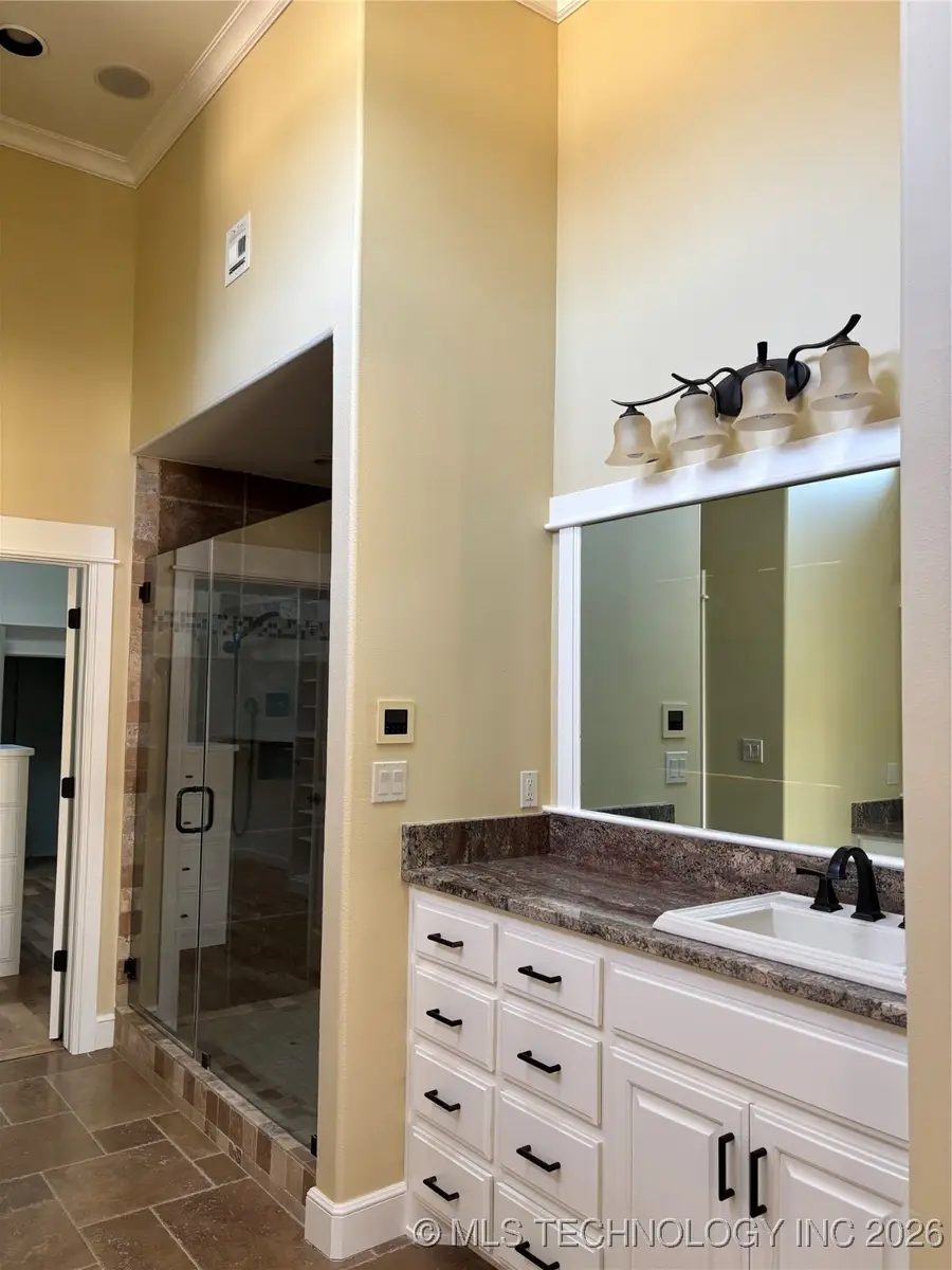 8402 S Nogales Street W, Tulsa, OK 74132 - Image #2