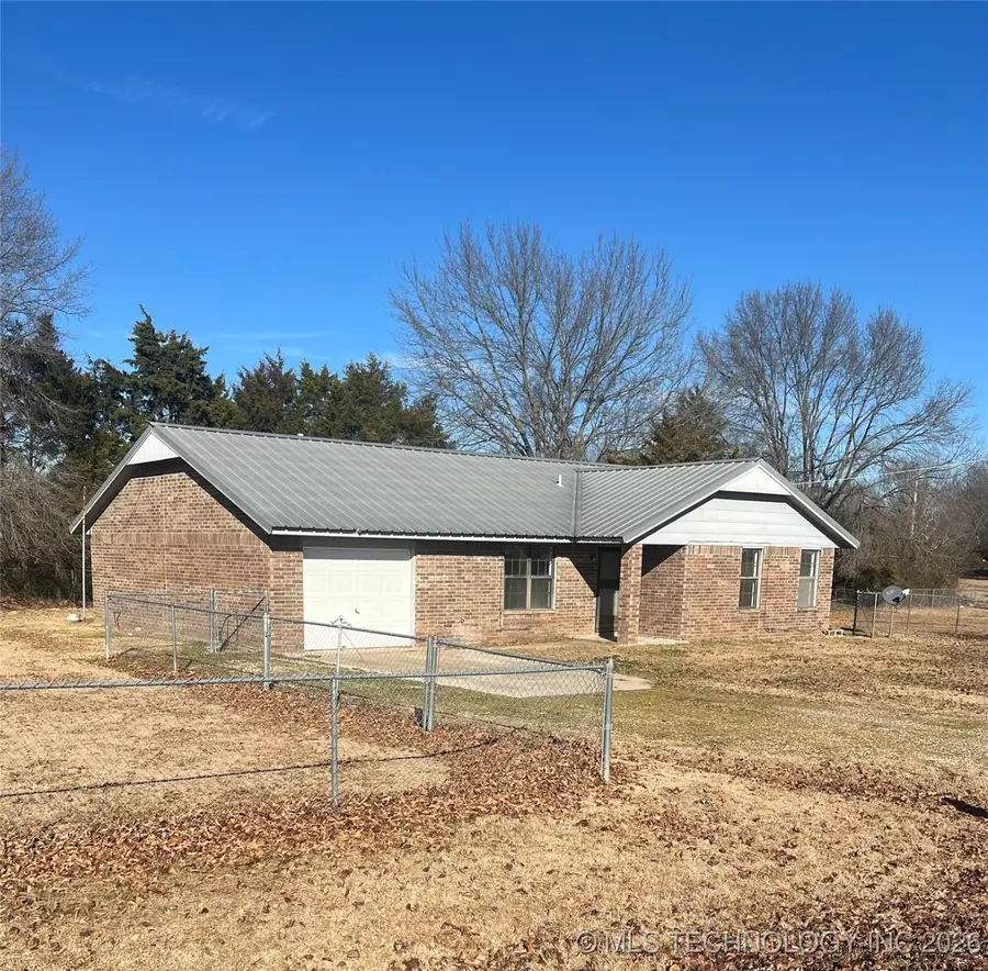 400 E Sunflower, Vian, OK 74962 - Image #2