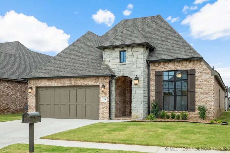 7916 N 146th East Avenue, Owasso, OK 74055 - #2