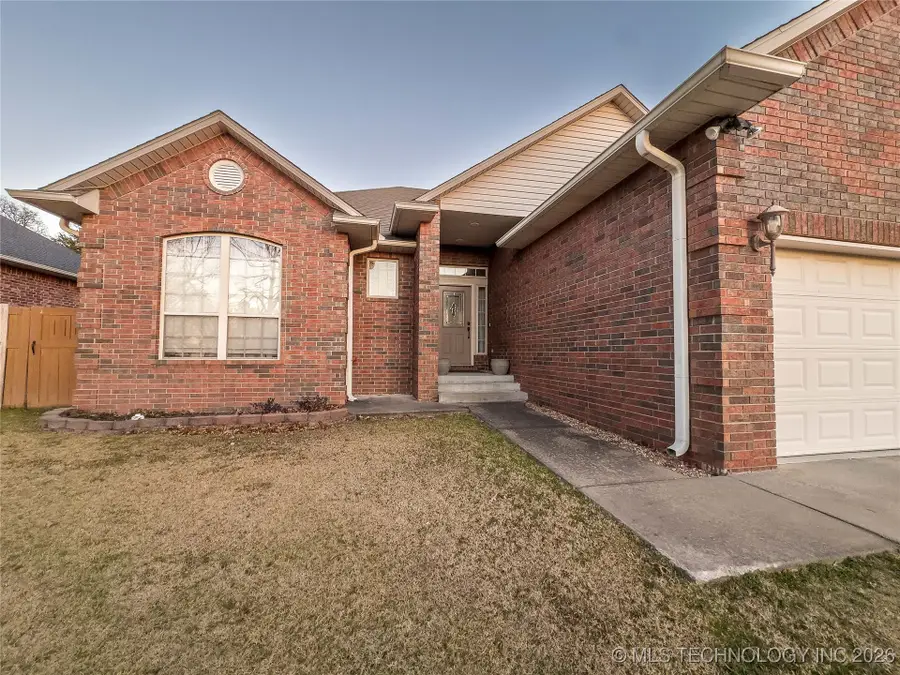 1410 S 5th Street, McAlester, OK 74501 - Image #3