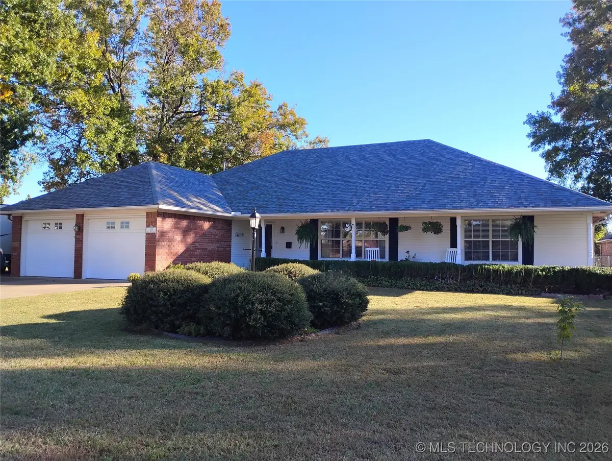 620 Grove Crest Road, Pryor, OK 74361 - Image #1