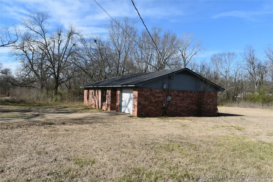1408 Kiamichi Street, Hugo, OK 74743 - #3