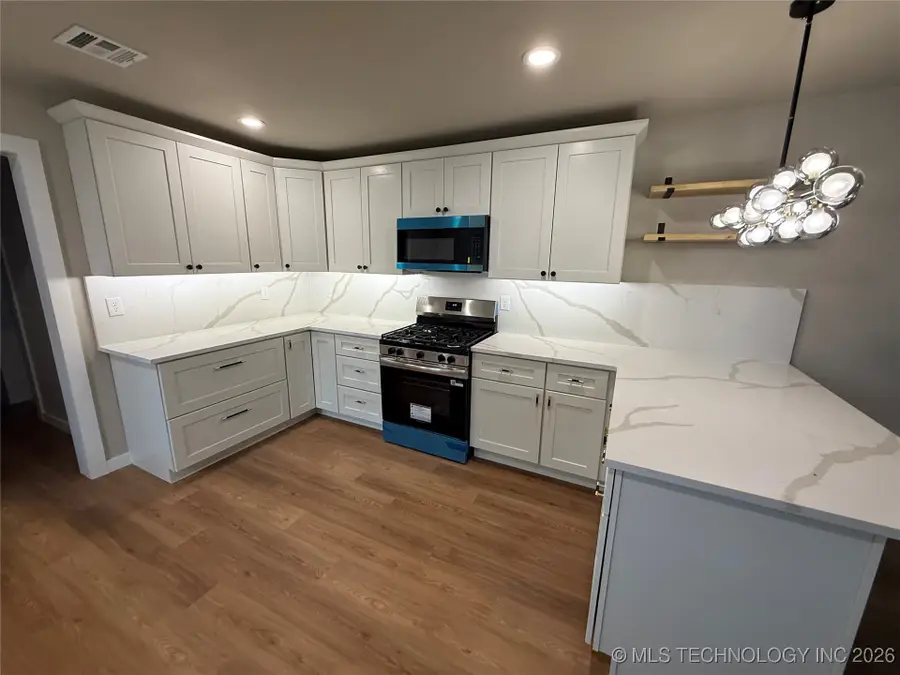 1617 W Main Street, Collinsville, OK 74021 - Image #3