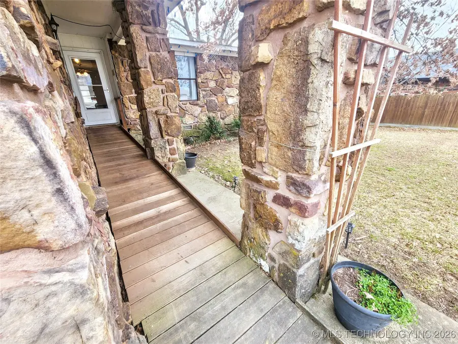 606 Jeffery Street, Tahlequah, OK 74464 - Image #3