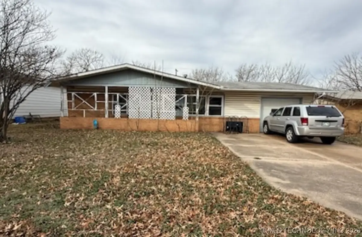 1200 N Oak Street, Ponca City, OK 74601 - Image #1