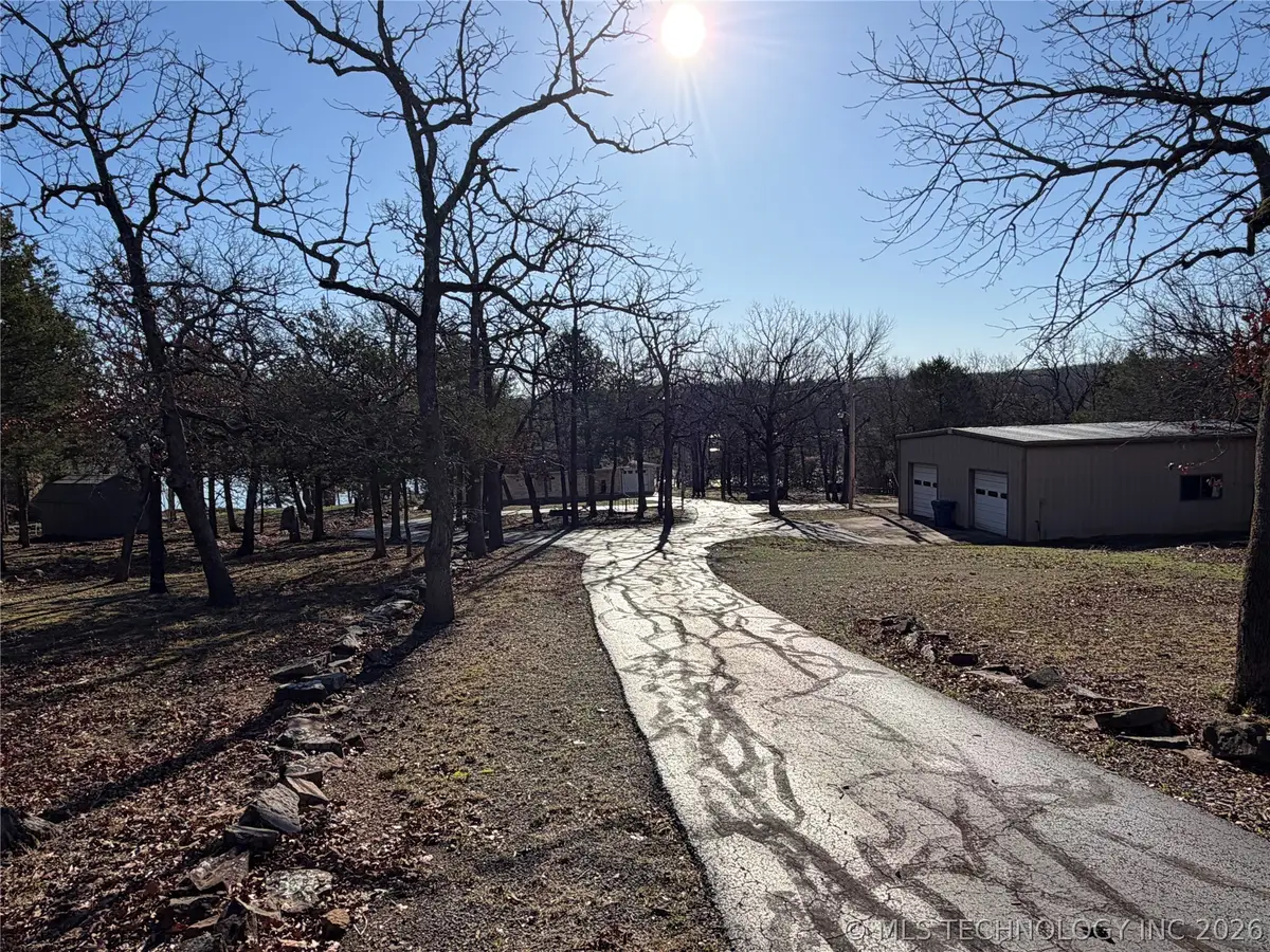 215 Murphy, Canadian, OK 74425 - #1