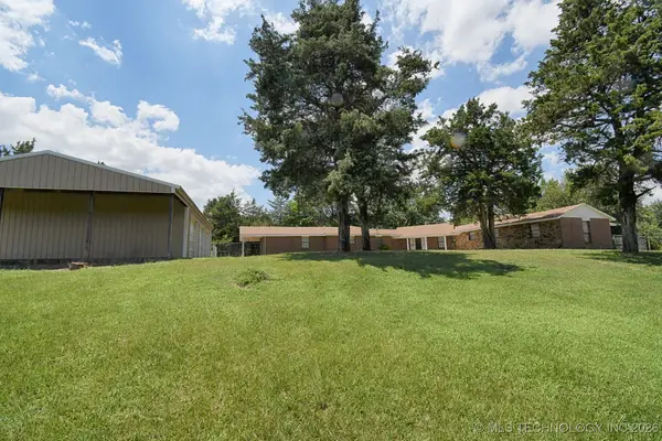 39827 Morris Creek Road, Howe, OK 74940