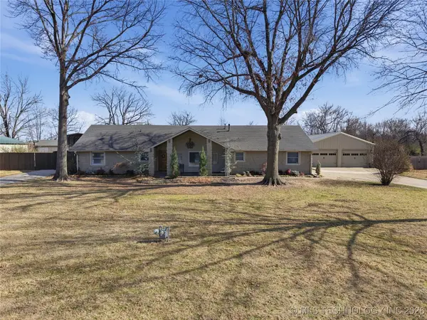 7675 S 260th East Avenue, Broken Arrow, OK 74014