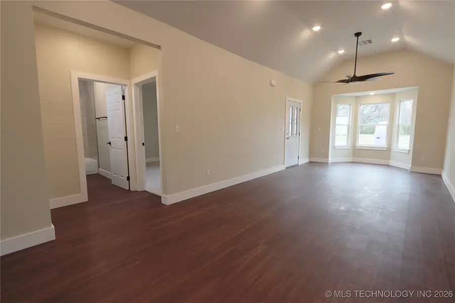 501 NE 9th Street, Wagoner, OK 74467 - Image #3