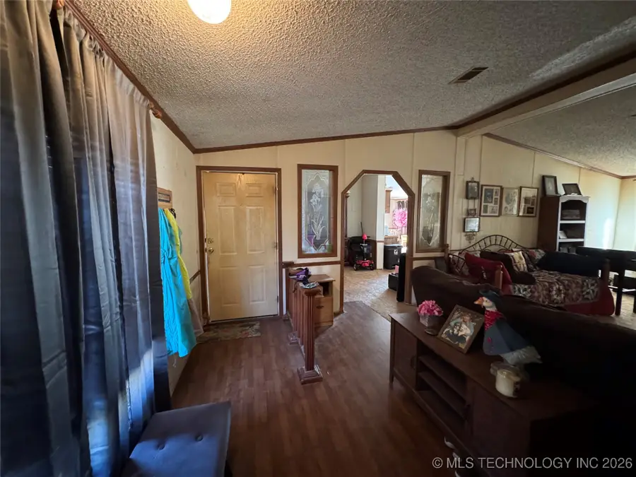 300 Brewer, Savanna, OK 74501 - Image #2