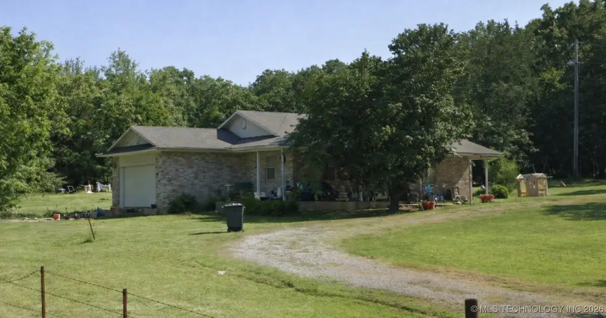 1135 Cravens, Wilburton, OK 74578 - #1