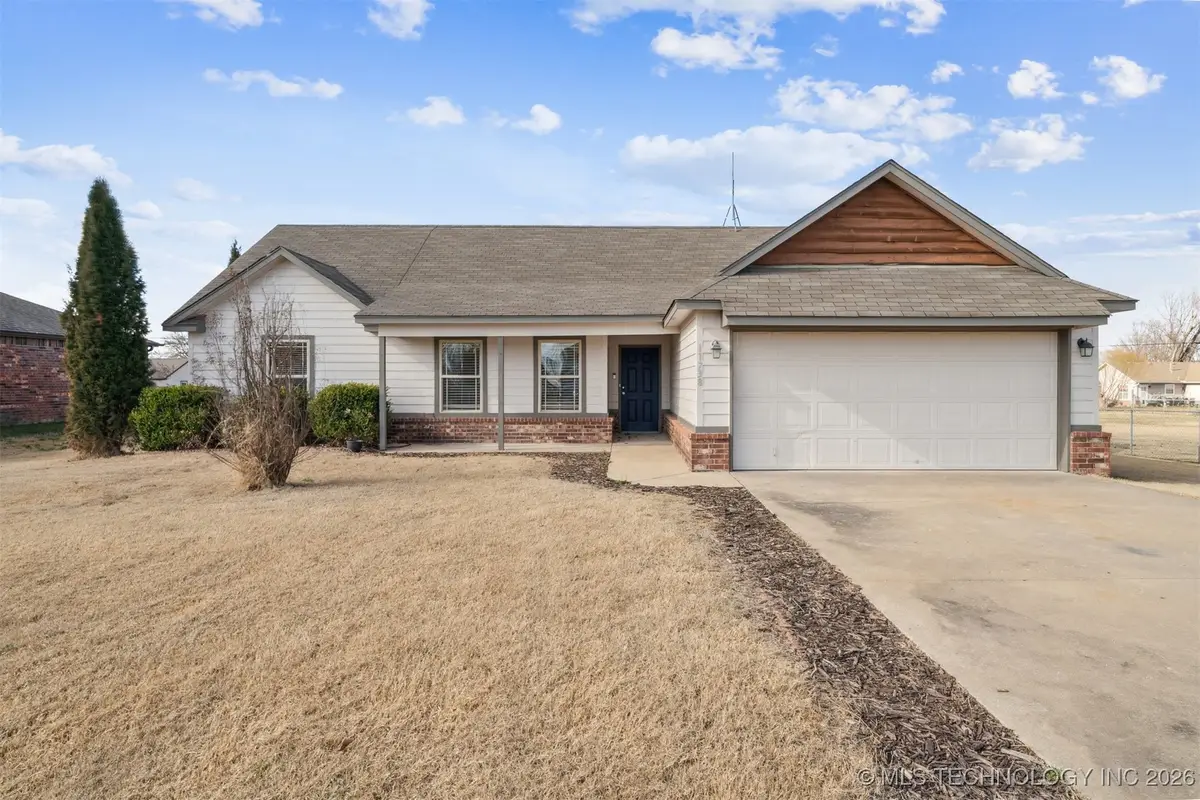 11738 N 194th East Avenue, Collinsville, OK 74021 - Image #1