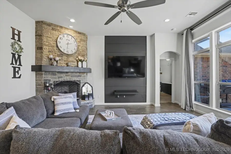 824 N 88th Street, Broken Arrow, OK 74014 - Image #3