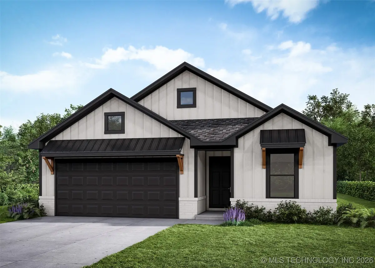 4916 N Walnut Avenue, Broken Arrow, OK 74012 - Image #1