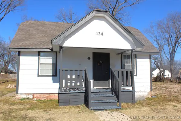 424 W 15th Street, Ada, OK 74820