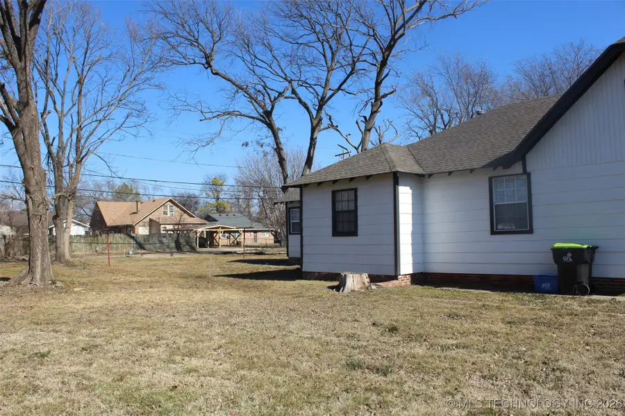 424 W 15th Street, Ada, OK 74820 - Image #3
