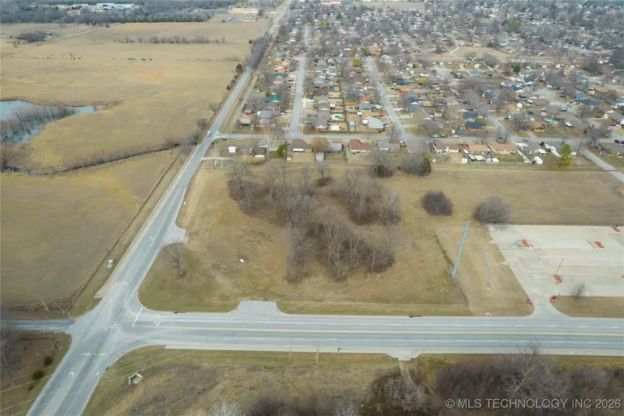 0002 W 51st Street, Sand Springs, OK 74063 - #3