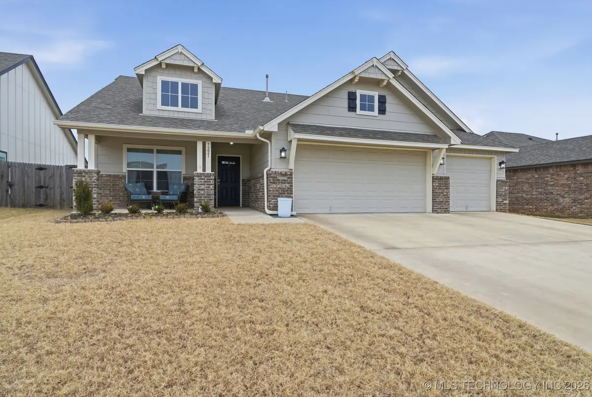 7221 S Hemlock Avenue, Broken Arrow, OK 74011 - Image #1