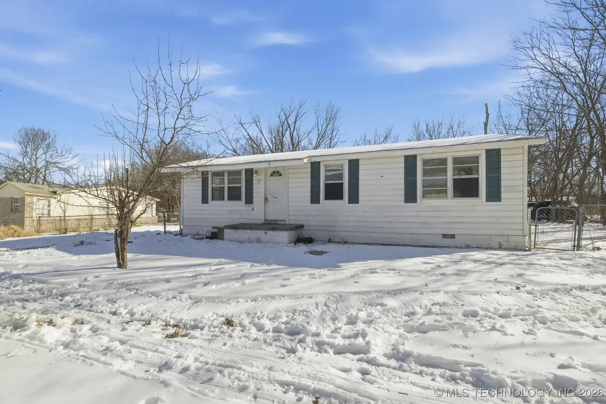 219 S Ash Street, Kellyville, OK 74039 - Image #1