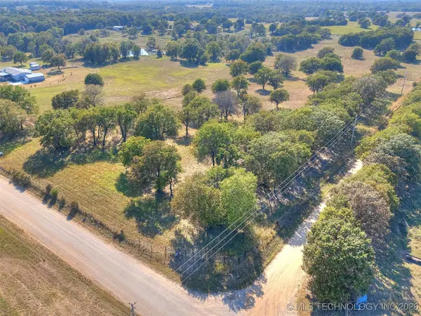 W 203rd Street S, Kellyville, OK 74039