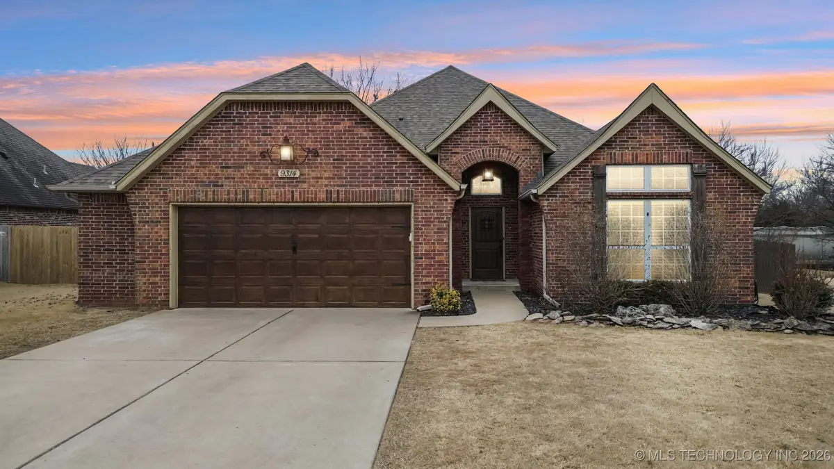 9314 N 93rd East Avenue, Owasso, OK 74055 - Image #1