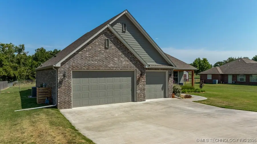 61530 E 266 Road, Grove, OK 74344 - #3