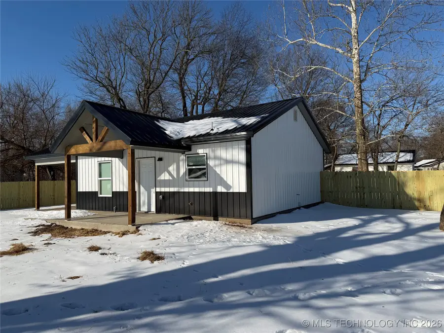 1286 Market Avenue, Westville, OK 74965 - #2