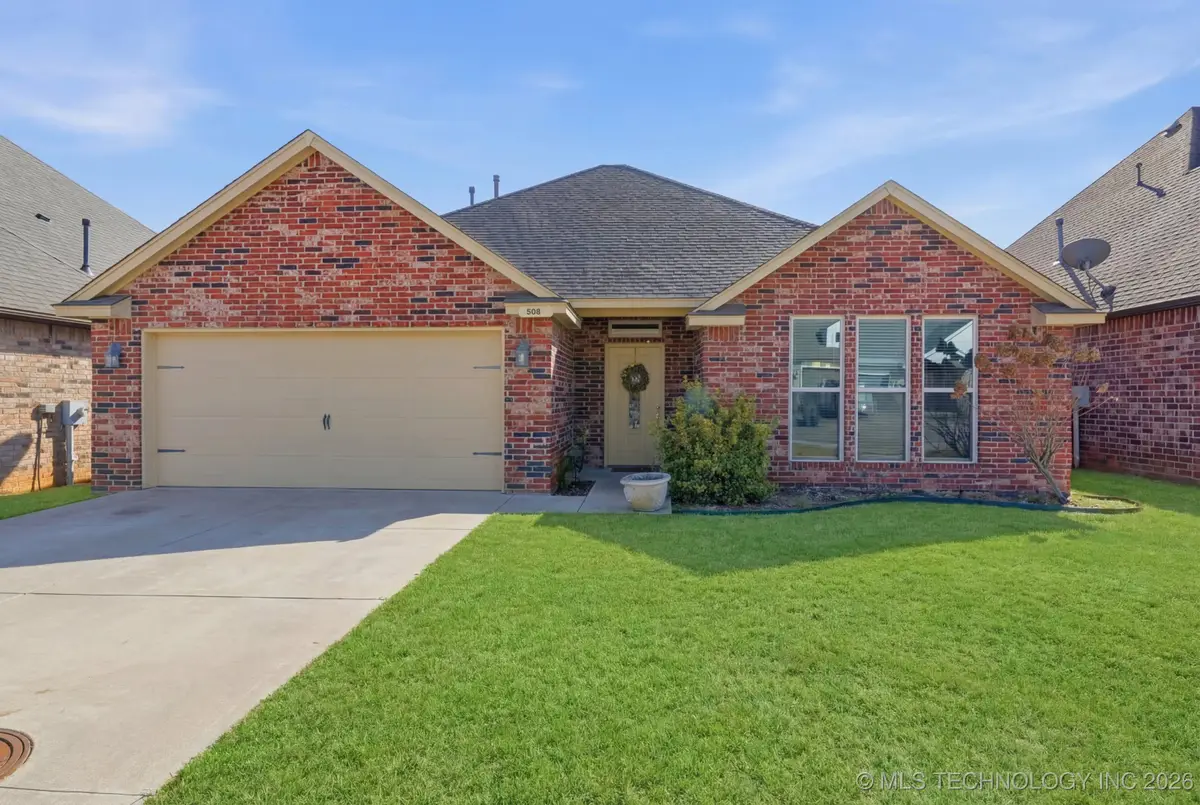 508 E Grant Place, Bristow, OK 74010 - Image #1