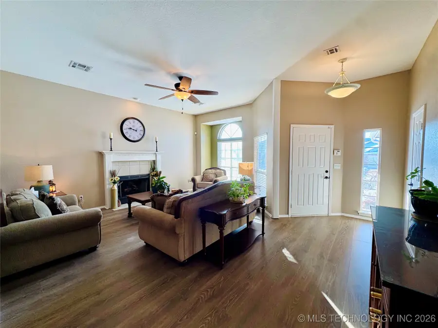 10227 E 115th Street, Bixby, OK 74008 - Image #3