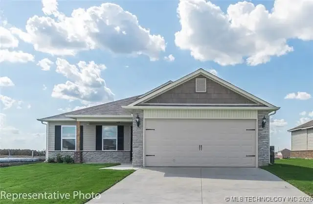 28216 E 118th Place S, Coweta, OK 74429 - Image #1
