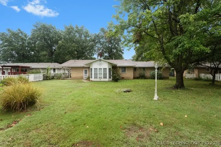 615 N Brewer Street, Vinita, OK 74301 - #2