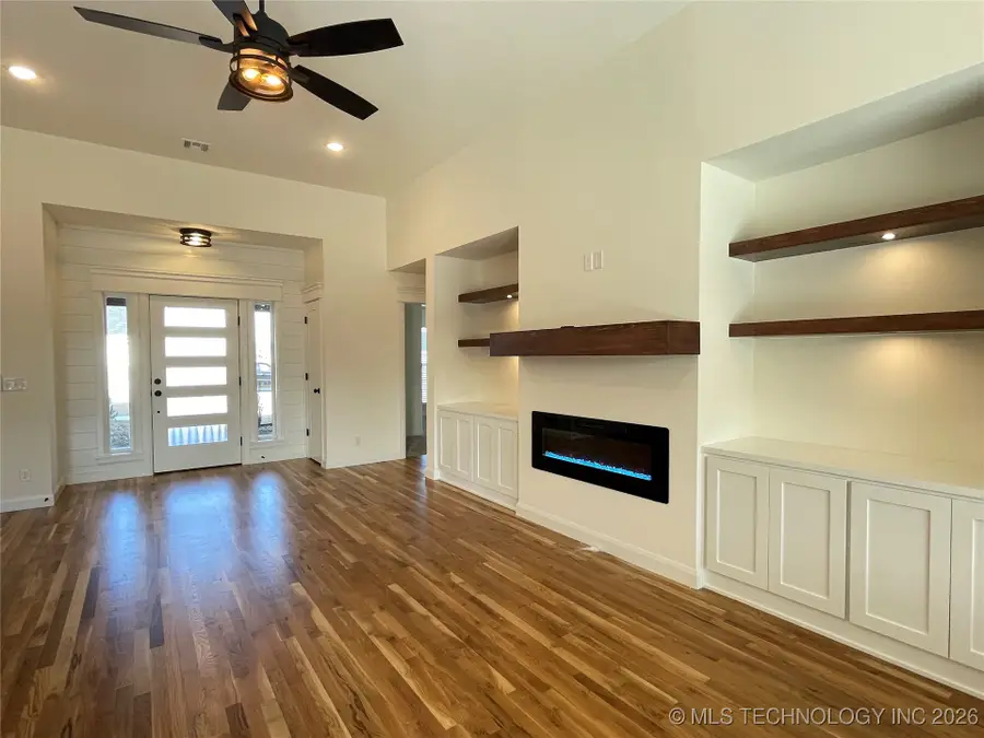 5513 E 140th Street N, Collinsville, OK 74021 - #2