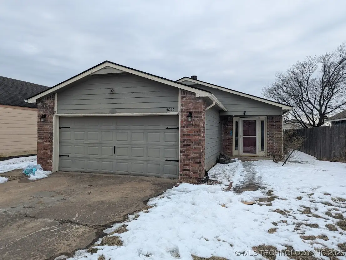 5620 S Vancouver Place, Tulsa, OK 74107 - Image #1