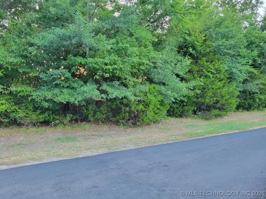 Hummingbird Lane, Eufaula, OK 74432 - Image #2