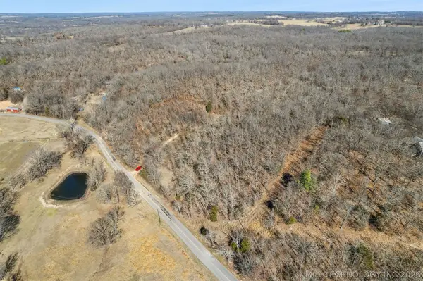 16398 N Fred Smith Road, Tahlequah, OK 74464