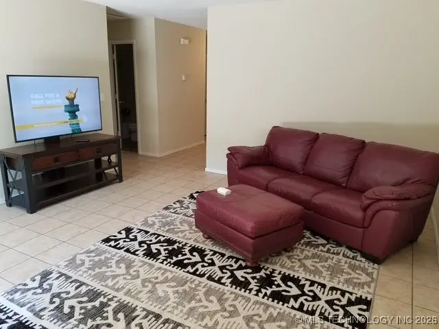 1530 E 66th Court, Tulsa, OK 74136 - Image #3