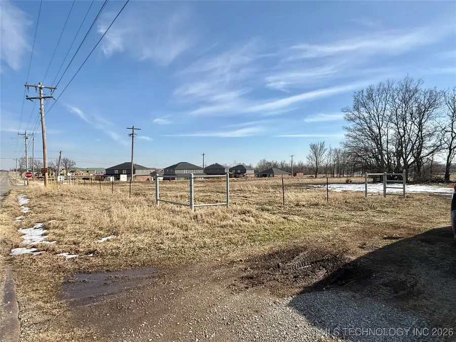 W Oak Street, Skiatook, OK 74070 - Image #2