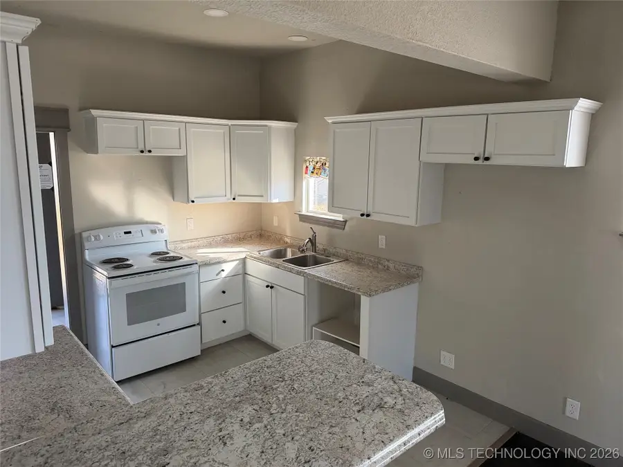 912 Culbertson Sw, Ardmore, OK 73401 - Image #3