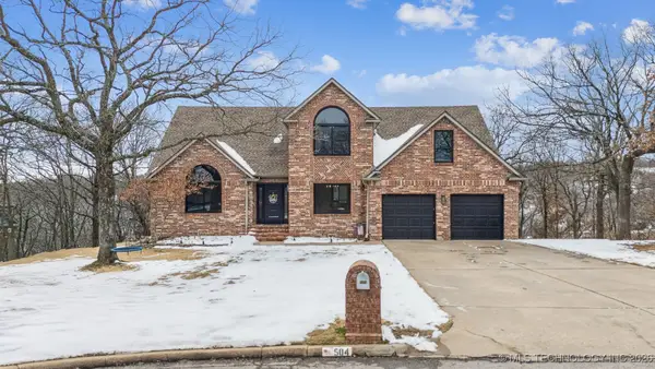 504 Oak Ridge Drive, Sand Springs, OK 74063