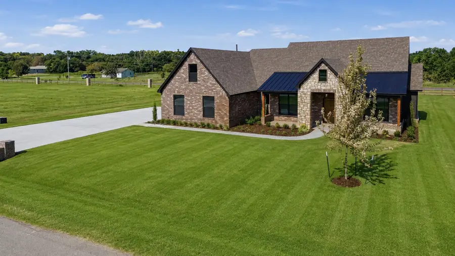 10200 N 162nd Avenue, Owasso, OK 74055 - #2