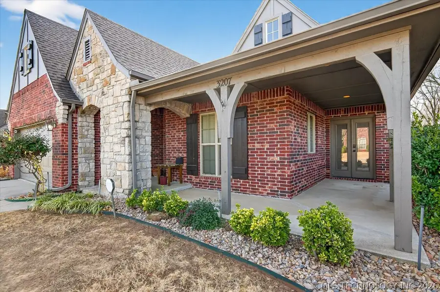 3207 Boardwalk Court, Bartlesville, OK 74006 - #3