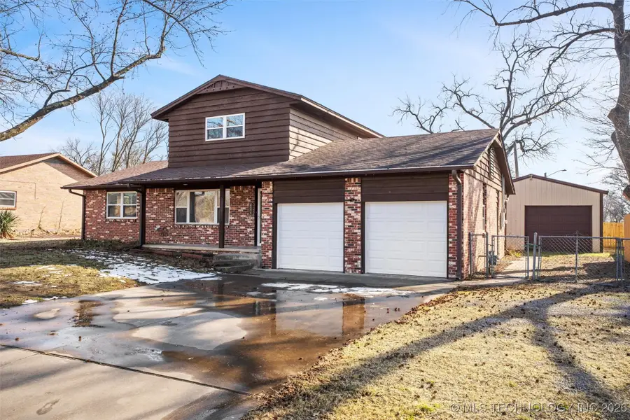 426 W 6th Street, Dewey, OK 74029 - #2