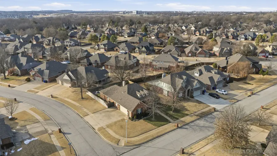 3104 S Tamarack Avenue, Broken Arrow, OK 74012 - #2